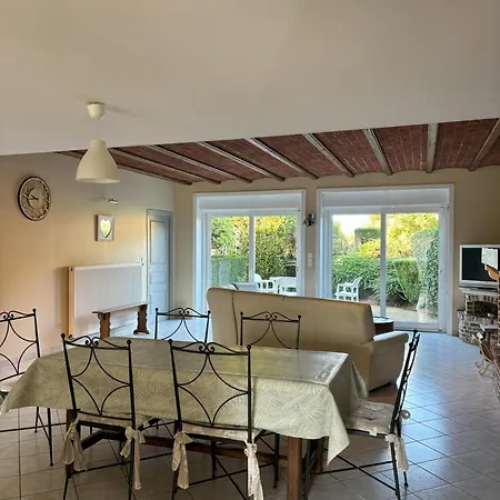 De Charme A La Ferme De Bonavis 125 M2 *