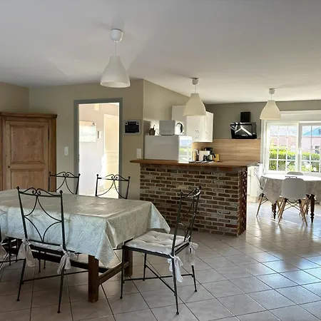 De Charme A La Ferme De Bonavis 125 M2