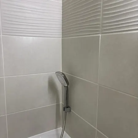 De Charme A La Ferme De Bonavis 125 M2