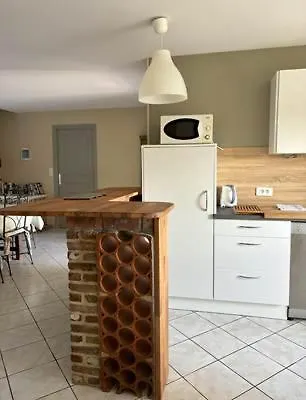 De Charme A La Ferme De Bonavis 125 M2